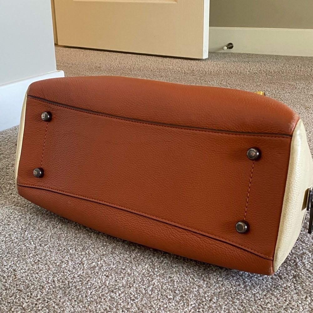 Coach Lora Carryall In Colorblock - Picture 4 of 6